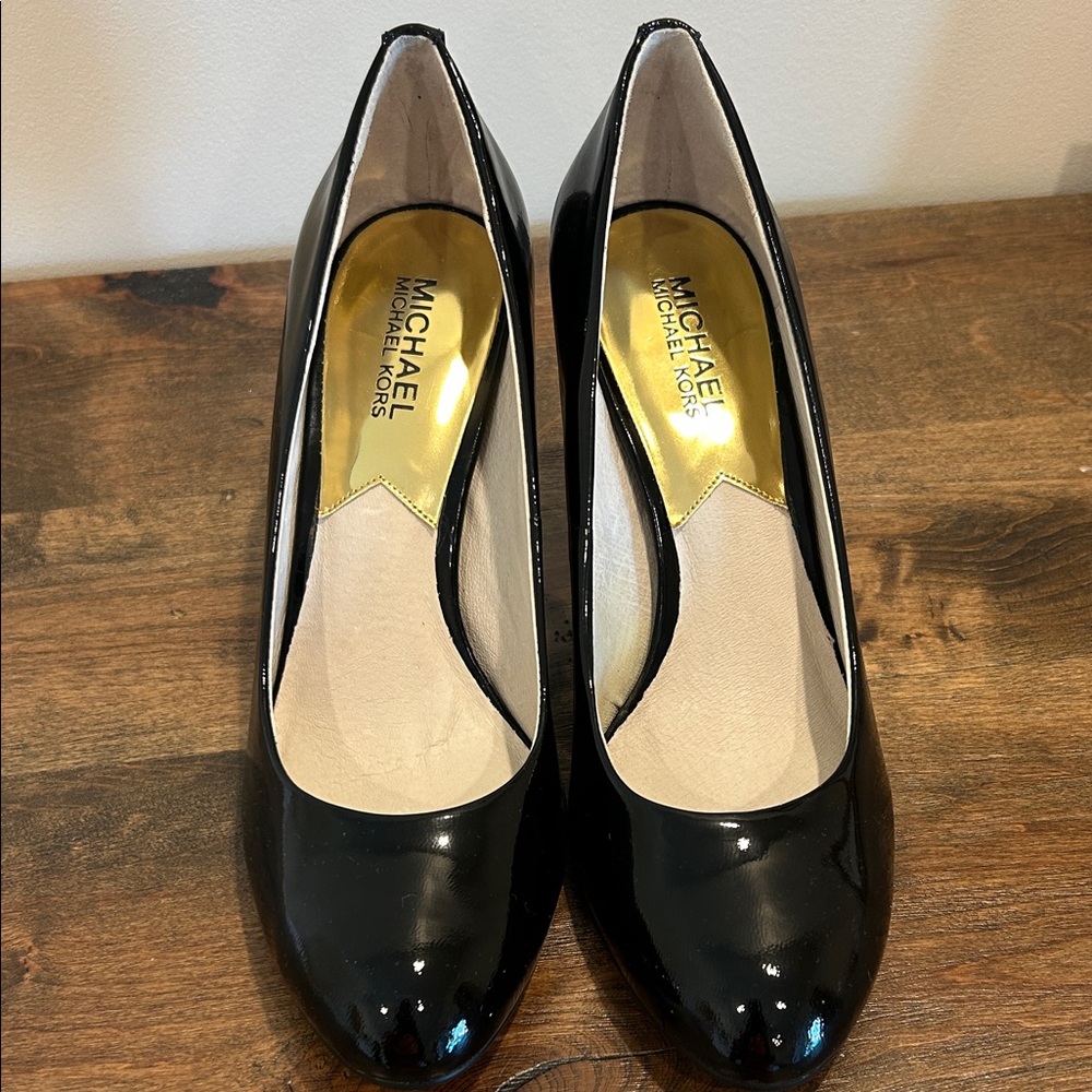 Michael Kors Shiny Black Heels